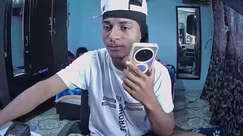 Snapshot of sexy_0boy chatting on 16, 4, 2026 Sebastian online show from 16, 4, 2026