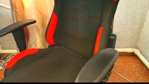 Jessica  Face only in pvt or in snapchat Dont ask more.... online show from 5, 3, 2025