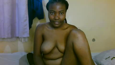 Snapshot of sexy_banice chatting on 12, 6, 2026 sexy_banice online show from 12, 6, 2026