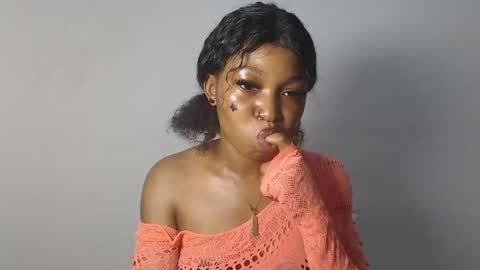 Snapshot of sexy_bluey247 chatting on 5, 4, 2026 sexy_bluey247 online show from 5, 4, 2026