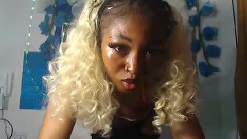 sexy_bluey247 online show from 17, 7, 2026