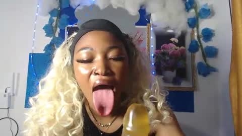 sexy_bluey247 online show from 18, 7, 2026
