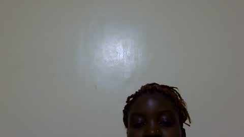 Snapshot of sexy_butt1 chatting on 4, 3, 2025 sexy butt1 online show from 4, 3, 2025