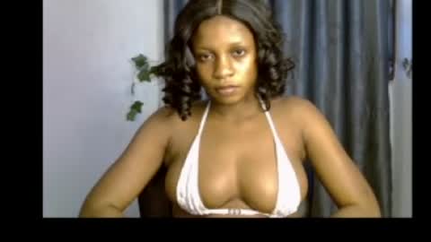 Snapshot of sexy_cara12 chatting on 28, 7, 2026 Cara online show from 28, 7, 2026