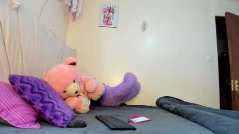 Celena Selena online show from 5, 12, 2025