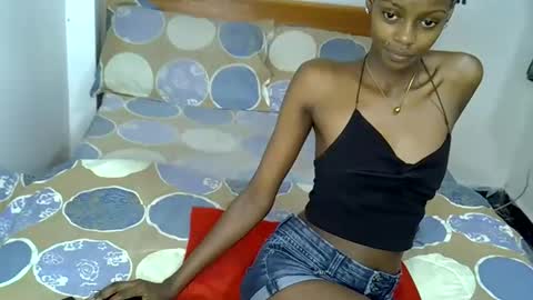 Snapshot of sexy_charliee chatting on 6, 3, 2026 sexy_charliee online show from 6, 3, 2026