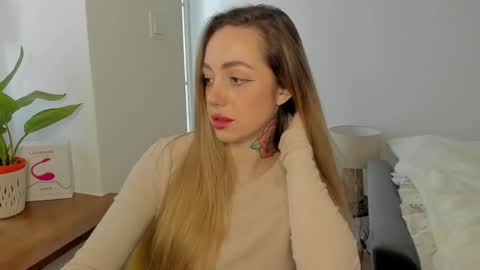 Snapshot of sexy_coralie chatting on 17, 1, 2025 C o r a l i e online show from 17, 1, 2025