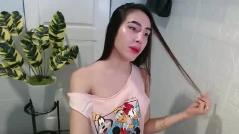 sexy_emily92 online show from 21, 9, 2025