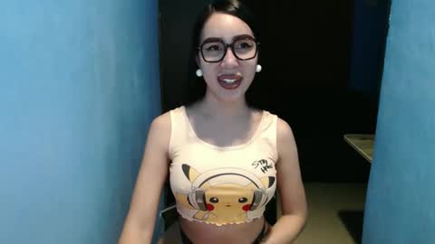 sexy_emily92 online show from 5, 3, 2026