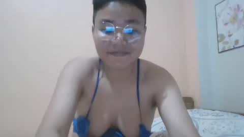 Snapshot of sexy_hotass_girl chatting on 7, 1, 2025 Anna online show from 7, 1, 2025