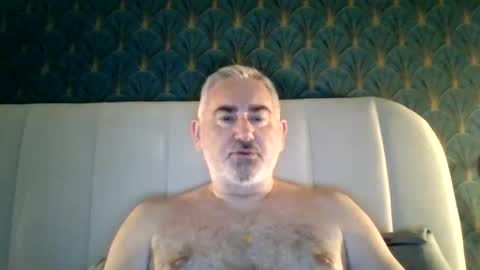 Antonio online show from 5, 6, 2026