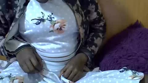 Snapshot of sexy_leila3 chatting on 9, 2, 2025 kayla online show from 9, 2, 2025