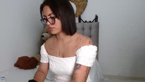 Snapshot of sexy_lia_latina chatting on 29, 9, 2025 Celeste online show from 29, 9, 2025