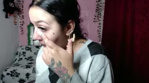 sexy lolas online show from 3, 3, 2025