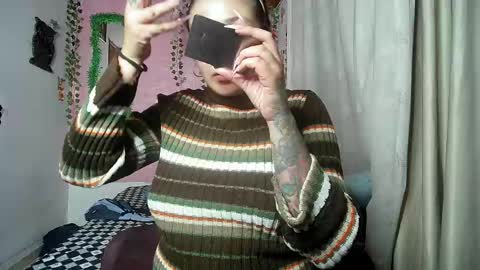 sexy lolas online show from 26, 5, 2026