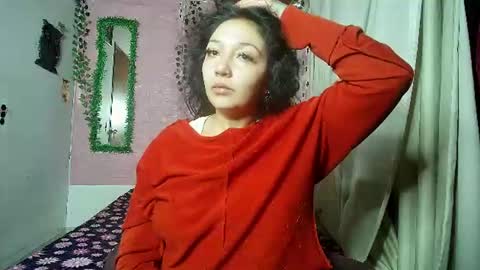 sexy lolas online show from 24, 7, 2026