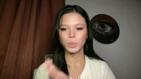 Nicole online show from 25, 5, 2026