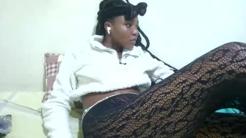 Snapshot of sexy_mariannah chatting on 7, 3, 2026 sexy_mariannah online show from 7, 3, 2026