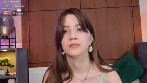 Snapshot of sexy_me_bb chatting on 21, 7, 2026 Alison online show from 21, 7, 2026