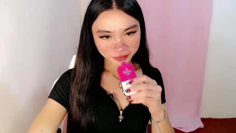 mika online show from 8, 3, 2025