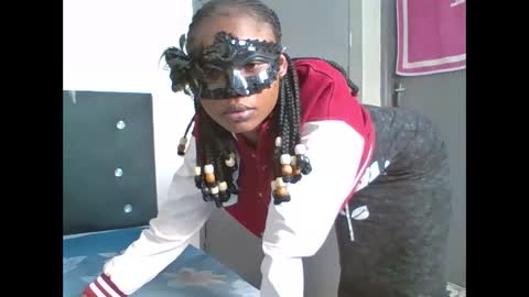 mimi online show from 16, 4, 2026