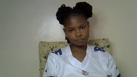 Molyne online show from 2, 4, 2026