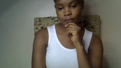 Molyne online show from 24, 4, 2026