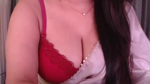 Snapshot of sexy_myra18 chatting on 26, 6, 2026 myra online show from 26, 6, 2026
