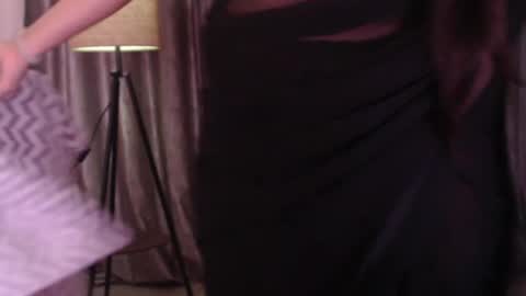 Snapshot of sexy_myra18 chatting on 28, 6, 2026 myra online show from 28, 6, 2026