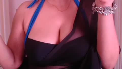 Snapshot of sexy_myra18 chatting on 7, 7, 2026 myra online show from 7, 7, 2026