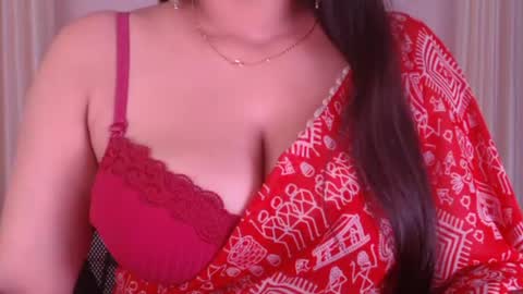 Snapshot of sexy_myra18 chatting on 11, 7, 2026 myra online show from 11, 7, 2026
