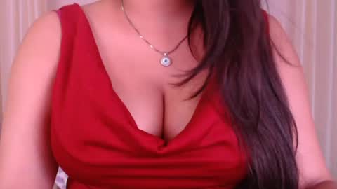 Snapshot of sexy_myra18 chatting on 29, 7, 2026 myra online show from 29, 7, 2026