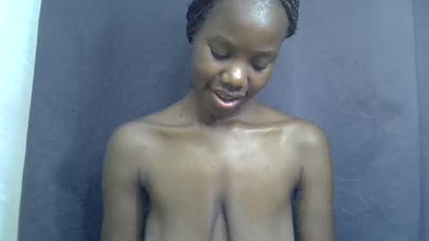 sexy_peach4 online show from 23, 7, 2026