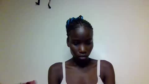 sexy_petittie online show from 13, 10, 2025