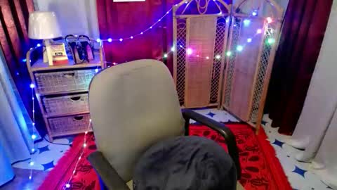 angela online show from 14, 5, 2026