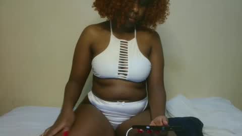 Snapshot of sexy_rosyy chatting on 8, 3, 2026 sexy_rosyy online show from 8, 3, 2026