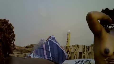 Snapshot of sexy_sasy chatting on 4, 11, 2025 sexy_sasy online show from 4, 11, 2025