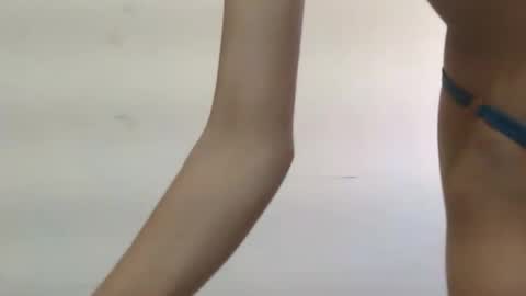 Snapshot of sexy_twishu chatting on 2, 12, 2025 Twishu online show from 2, 12, 2025