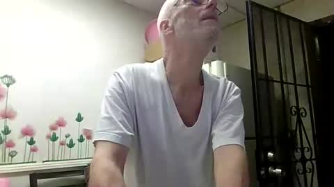 Daddy online show from 26, 4, 2026