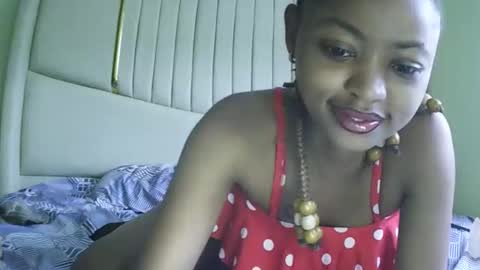 Snapshot of sexy_zaraa chatting on 12, 5, 2026 sexy zaraa online show from 12, 5, 2026
