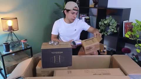 Aisha  Daniel online show from 10, 11, 2025