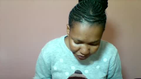 sexyapple2002 online show from 8, 10, 2025