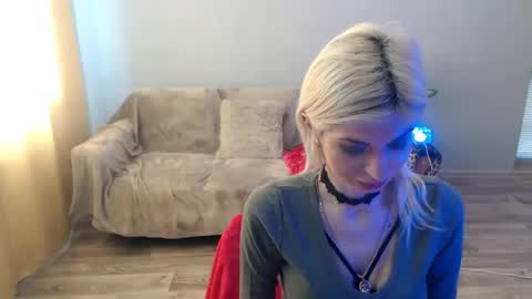 sexybeatriice online show from 4, 4, 2026