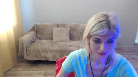 Snapshot of sexybeatriice chatting on 4, 6, 2026 sexybeatriice online show from 4, 6, 2026