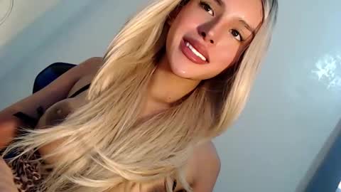 Seraphina Blaze online show from 15, 2, 2025