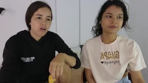 chanell and yina online show from 5, 10, 2025