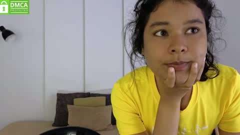 chanell and yina online show from 4, 6, 2026