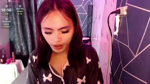 Miss Cheng online show from 2, 8, 2026