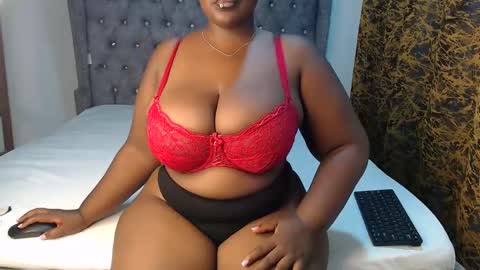 Snapshot of sexychocco_ chatting on 19, 1, 2025 sexychocco online show from 19, 1, 2025