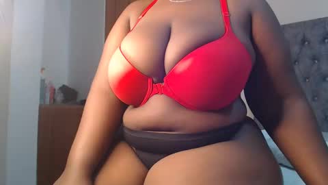 Snapshot of sexychocco_ chatting on 19, 2, 2025 sexychocco online show from 19, 2, 2025